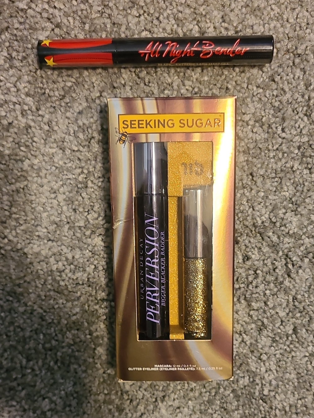Urban Decay Seeking Sugar Mascara & Gold Glitter Liner Set